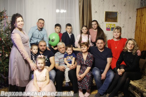 Большая и дружная семья Непомилуевых