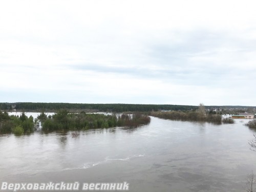 Вид с кошевской кручи, май 2020 года. Каков будет уровень воды в реках нынешней весной – покажет время