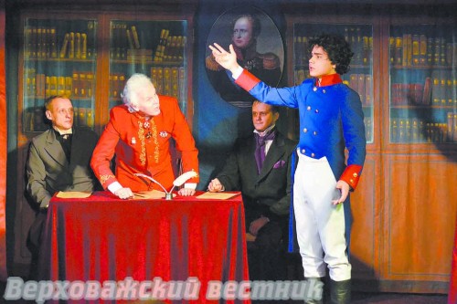 Финальная сцена новой постановки православного камерного театра при ЦТНК