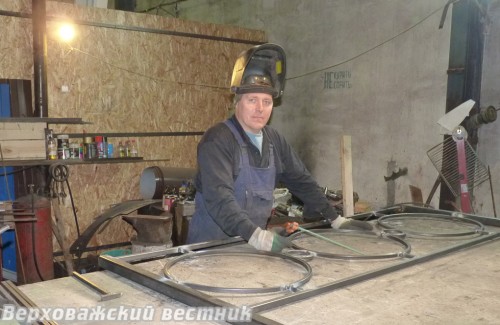 Индивидуальный предприниматель Андрей Коньков на рабочем месте