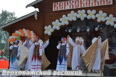 На торжественном открытии Алексеевской ярмарки в Верховажье