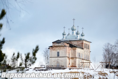 Храм Святой Троицы в деревне Макаровская –  визитная карточка Шелот