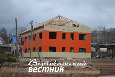 У Дома культуры ведет строительство ИП Г. Бабакишиев
