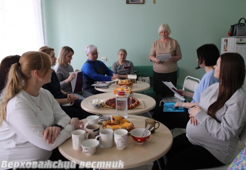 Встреча специалистов с будущими мамами прошла в родильном отделении Верховажской ЦРБ